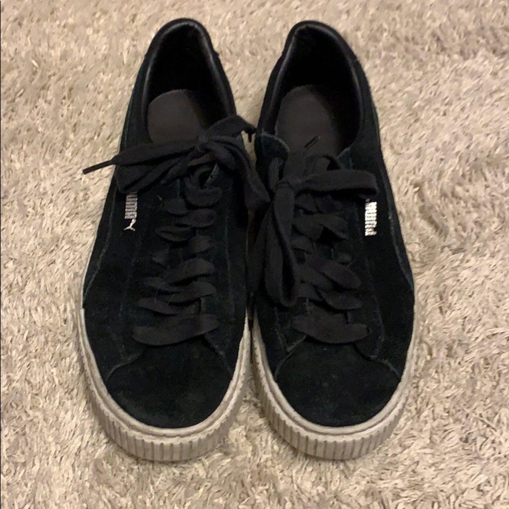 Worn Puma sneakers size 10